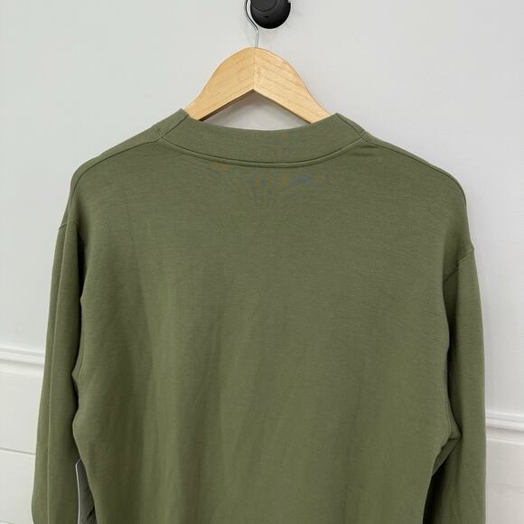 NWT! Athleta Purana V Neck Sweatshirt Eucalyptus Olive Size M - Picture 6 of 7